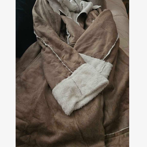 Luxe Vegan Suede Teddy Lined Button Knee Length Jacket Coat - Picture 4 of 9